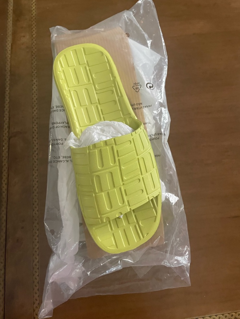 Mango Lime Slide sandals